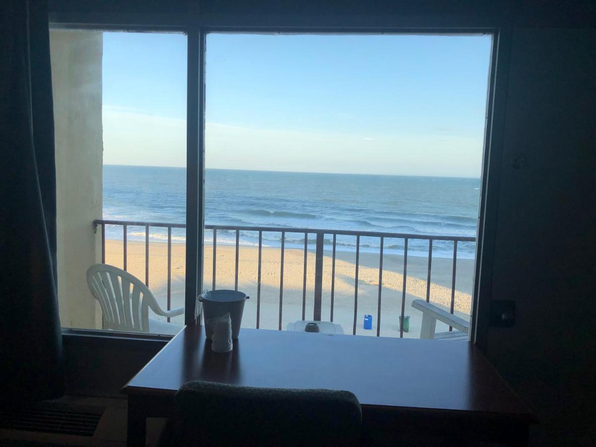 Gazebo Inn Oceanfront Миртл-Бич Экстерьер фото